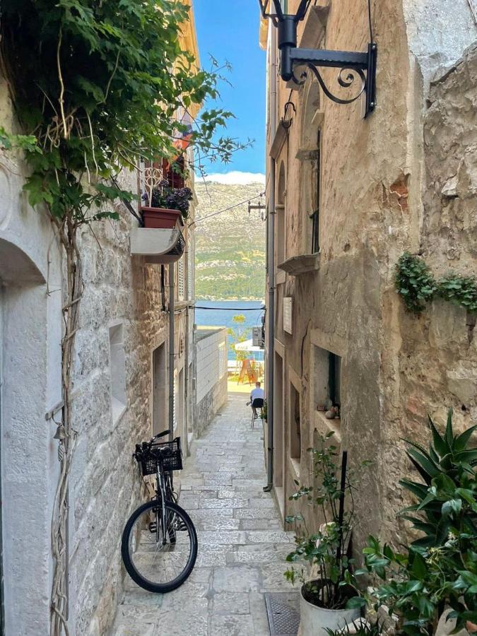 Apartment Kanavelic In Old Town Korcula 외부 사진