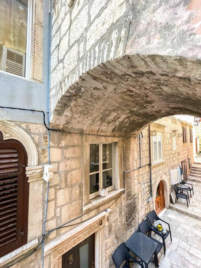 Apartment Kanavelic In Old Town Korcula 외부 사진